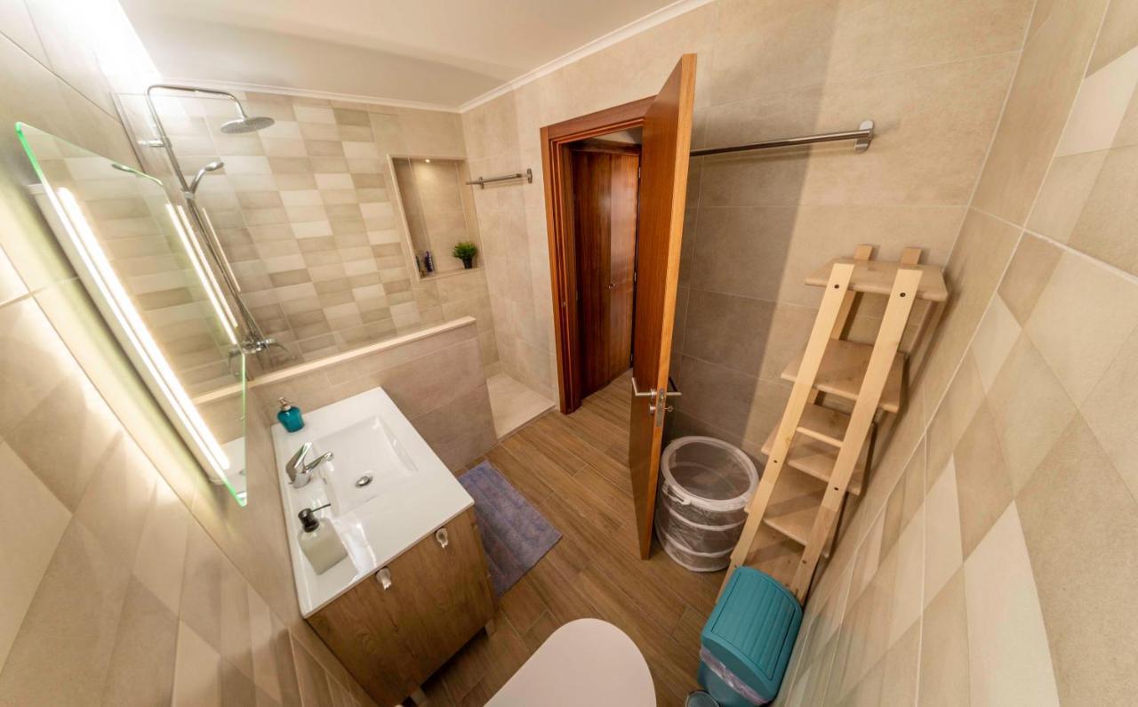 Holiday House In Elite Residential Area Of District de Faro Extérieur photo
