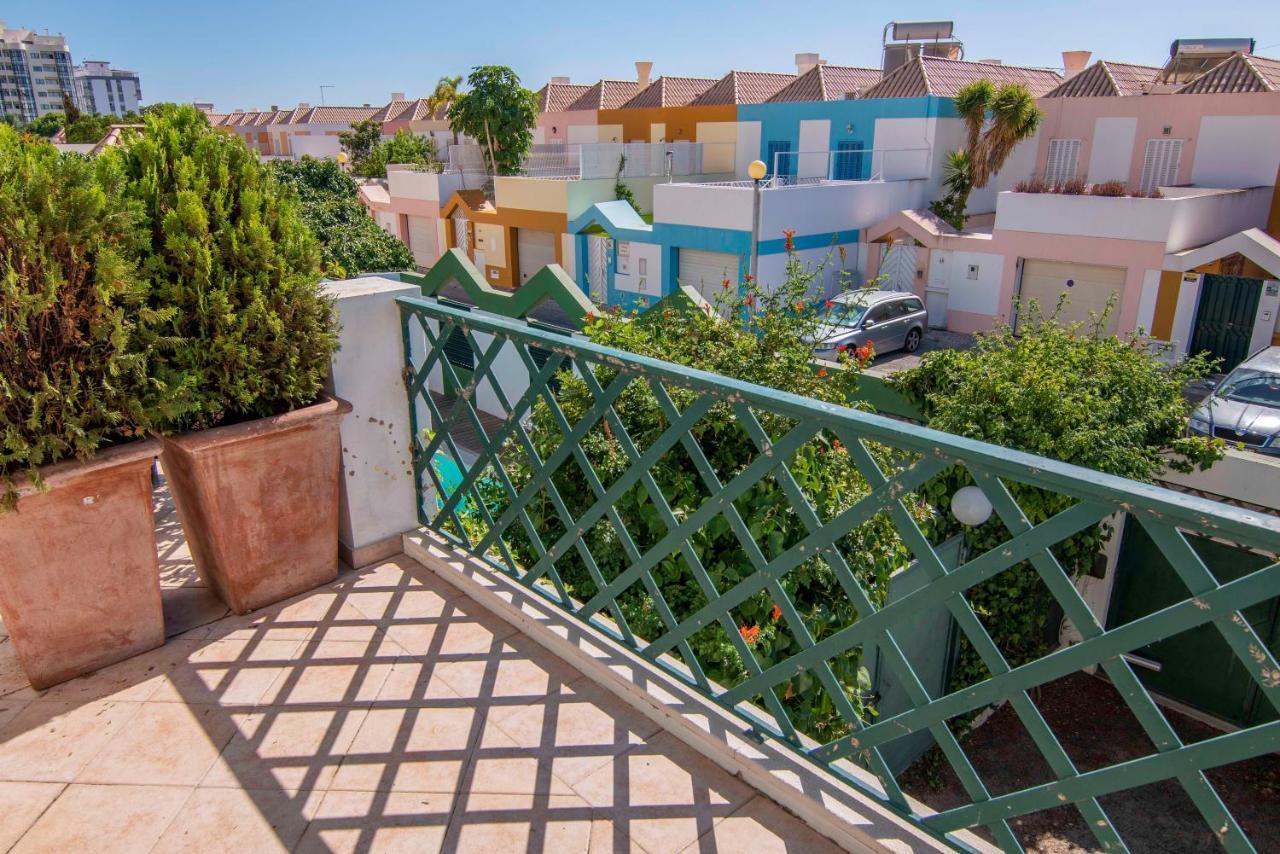 Holiday House In Elite Residential Area Of District de Faro Extérieur photo