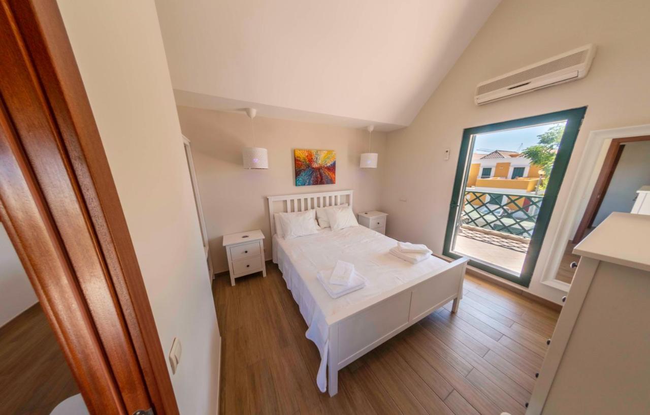 Holiday House In Elite Residential Area Of District de Faro Extérieur photo
